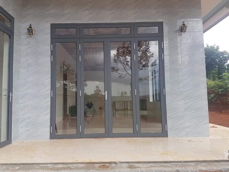 phong-ngu-villa-nen-lap-loai-cua-nao-tldwindows