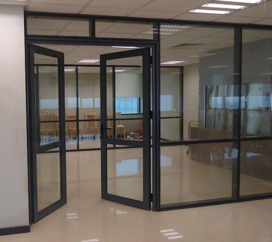phong-tam-villa-nen-lap-loai-cua-na-tldwindows