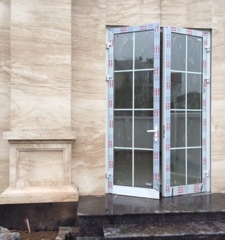 phong-tam-villa-nen-lap-loai-cua-na-tldwindows