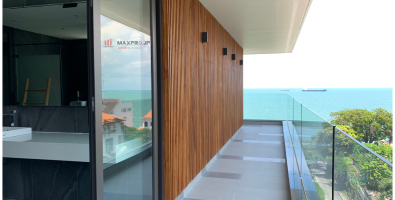 Cửa nhà vệ sinh: có nên dùng nhôm kính không? Làm sao để không phạm phong thủy?